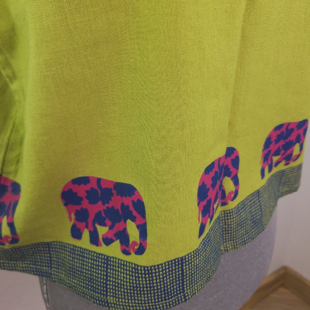 Max Elephant Cropped Summer Top - Picture 5 of 8